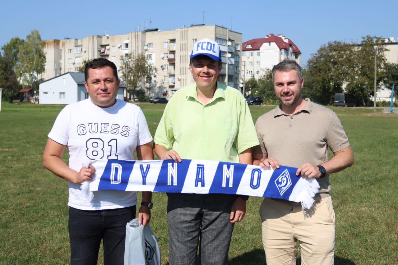 "Динамо" гратиме в Пустомитах