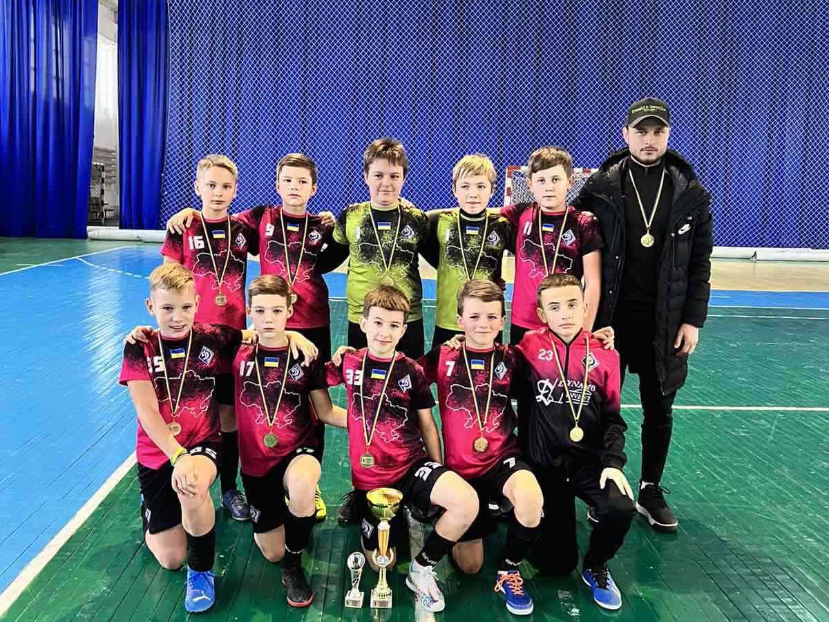 "Динамо" (2011): вдалі виступи на "Christmas Cup"