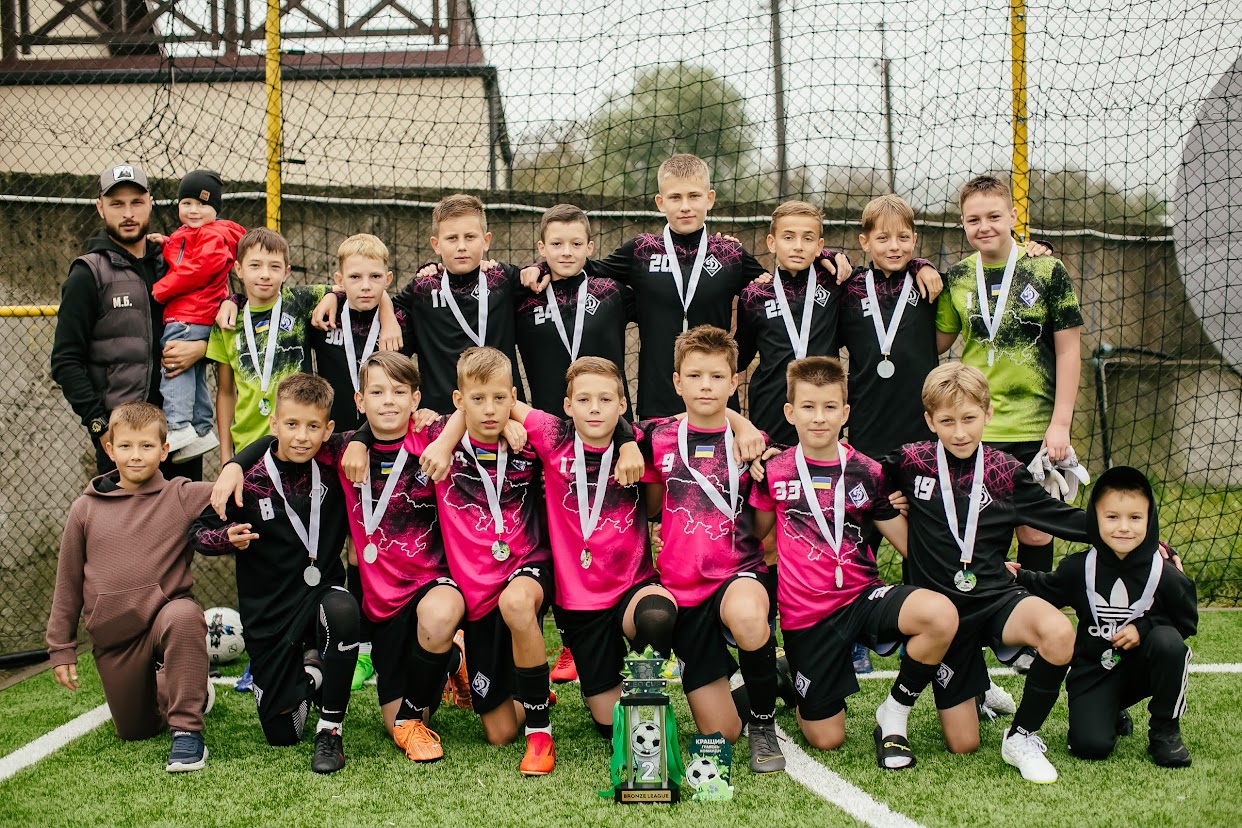 "Динамо" (2011) - один із призерів турніру "Leo Cup"